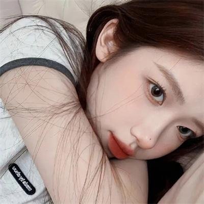 伊丽莎白封面